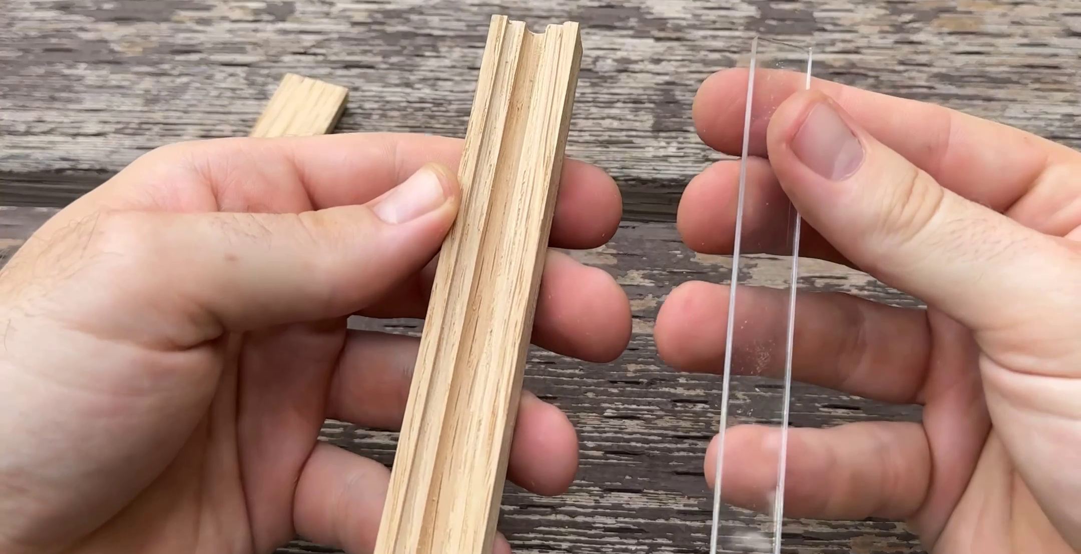 How to Open a Bee Viewing Block for Cleaning - Scopa